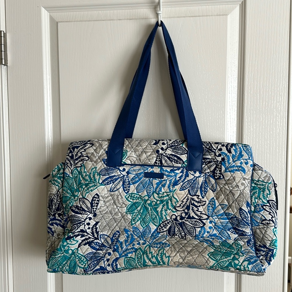 Vera Bradley Santiago Navy Triple Compartment Laptop /Travel bag retired pattern